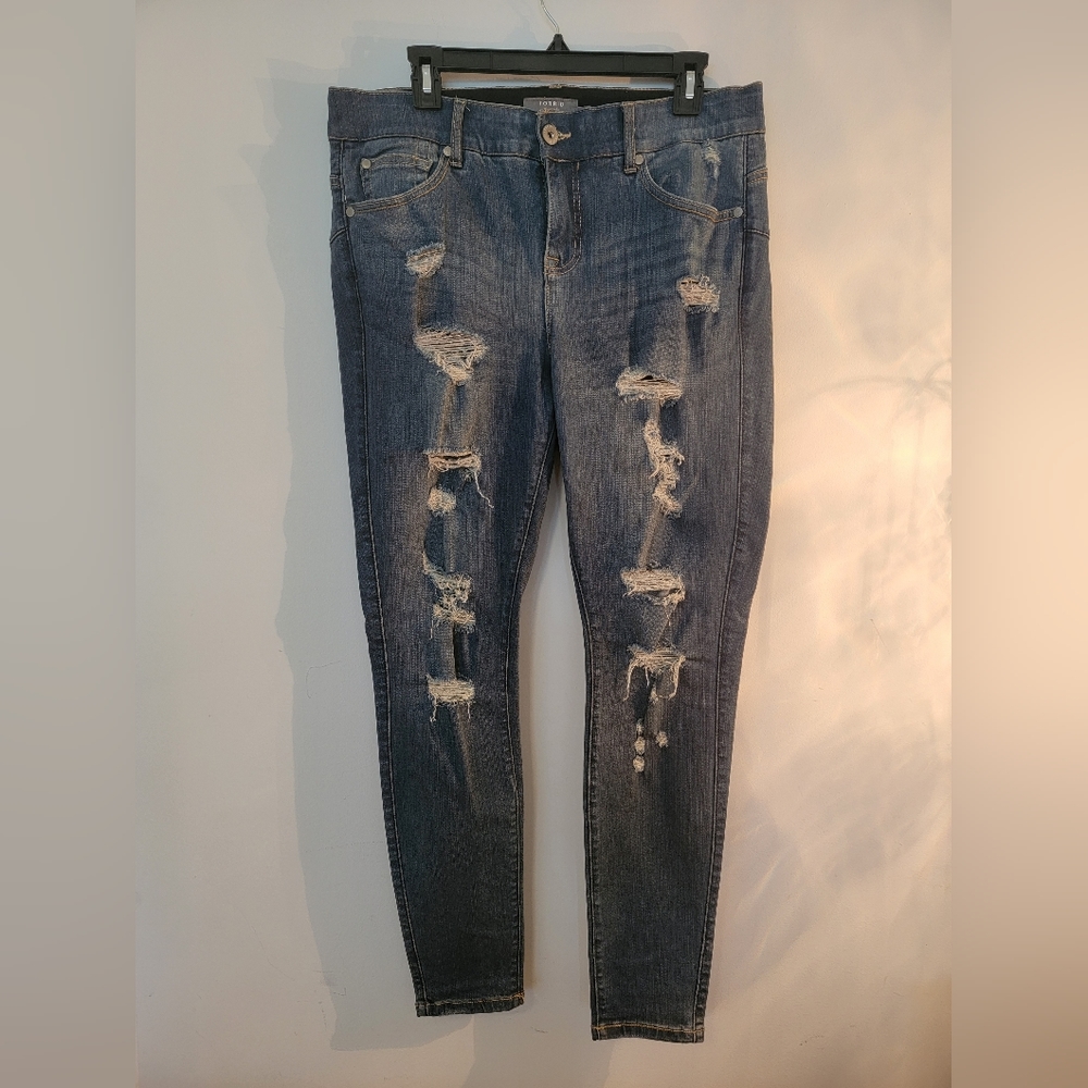 Torrid Bombshell Premium Stretch Distressed Skinny Jeans, Size 14R